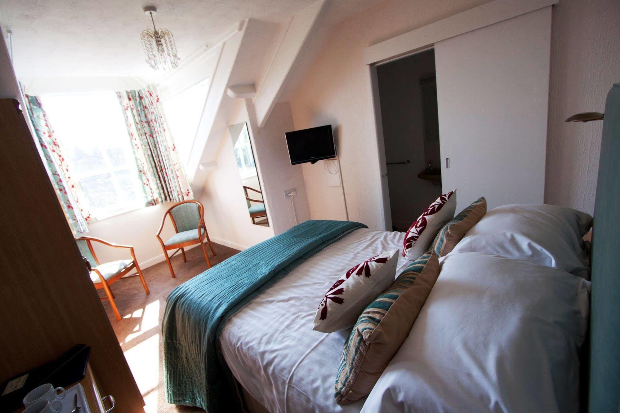 Park View Townhouse Otel Falmouth Dış mekan fotoğraf